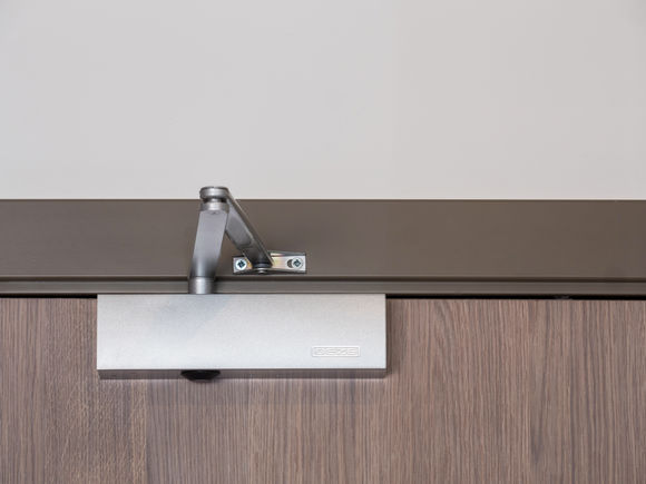 Novotel London Heathrow Sliding doors, door closers or glass partition wall systems – GEZE is turning the Novotel at Heathrow Airport into the new design flagship of the Nine Group.