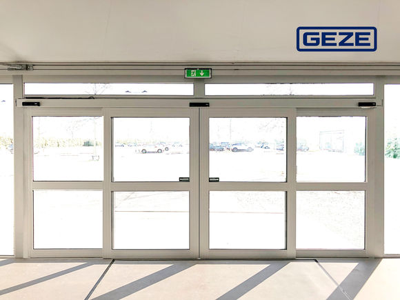  Inoculation centre with GEZE ECdrive T2 sliding door applications.