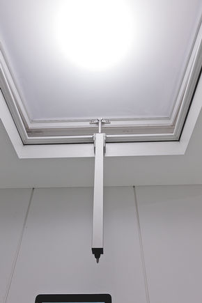 Spindle drive E 250 NT Spindle drive E 250 NT spindle drive in compact design with large area of application, mounted in a residential building