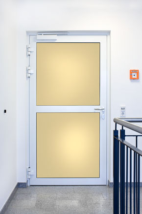 闭门器 TS 5000, Integra 疗养院，Ronnenberg 闭门器提供最佳的易通行性，此外，以极简的设计完美地融入整体设计中。 TS 5000 不仅具有液压闭锁功能，还具有开门阻尼功能。