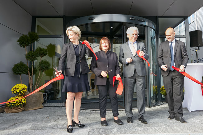 Opening celebrations for the new development centre. Photo: Karin Fiedler for GEZE GmbH