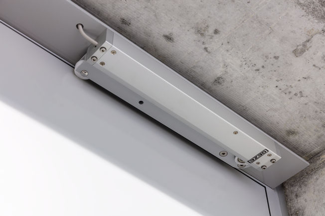 RWA K 600 T 伸缩臂式开窗器，用于安装在门上的进气系统