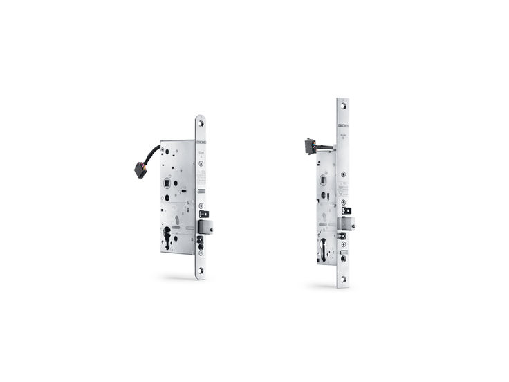 Mechanical contact lock with feedback contacts for double leaf doors, IQ Lock C DL Made for double leaf emergency exit and panic doors (left hand door and right hand door) and for doors in escape and rescue routes