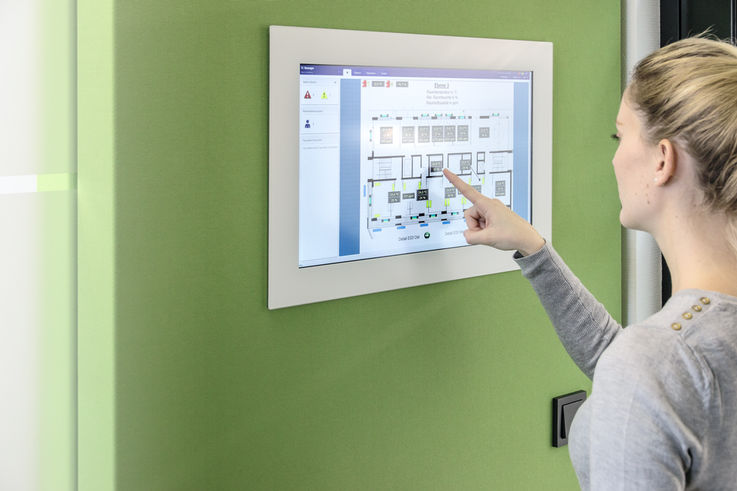 The new GEZE Cockpit, with simple and convenient operation. Photo: GEZE GmbH